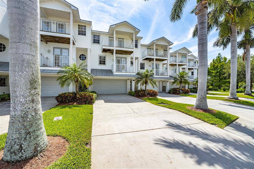 North Redington Beach, FL 33708,137 BATH CLUB CIR