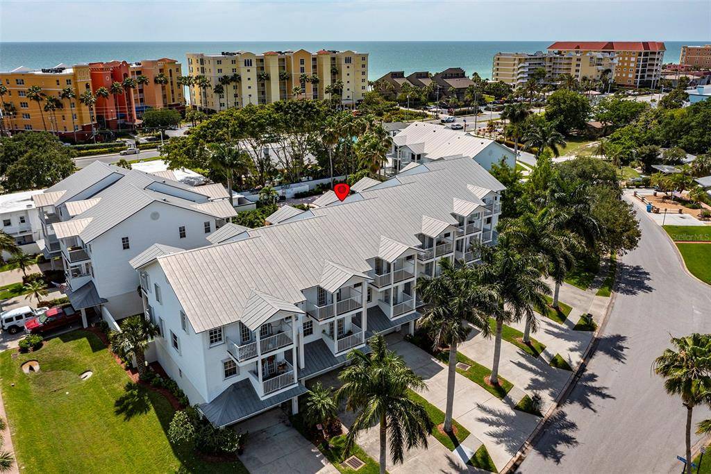 North Redington Beach, FL 33708,137 BATH CLUB CIR