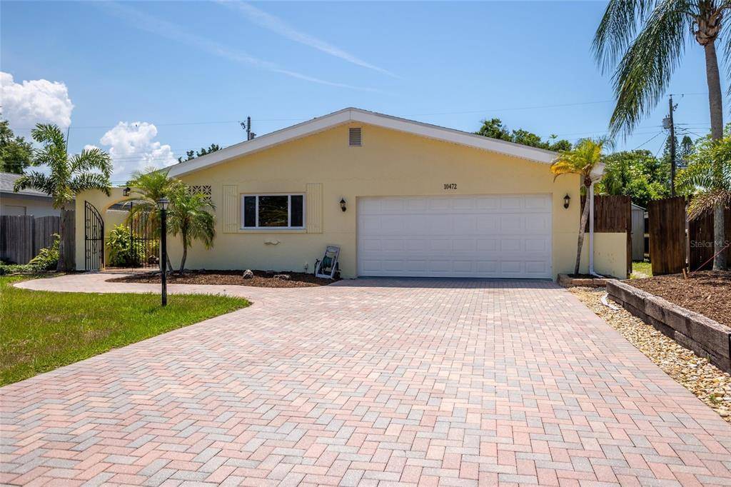 Seminole, FL 33772,10472 ORANGE BLOSSOM LN