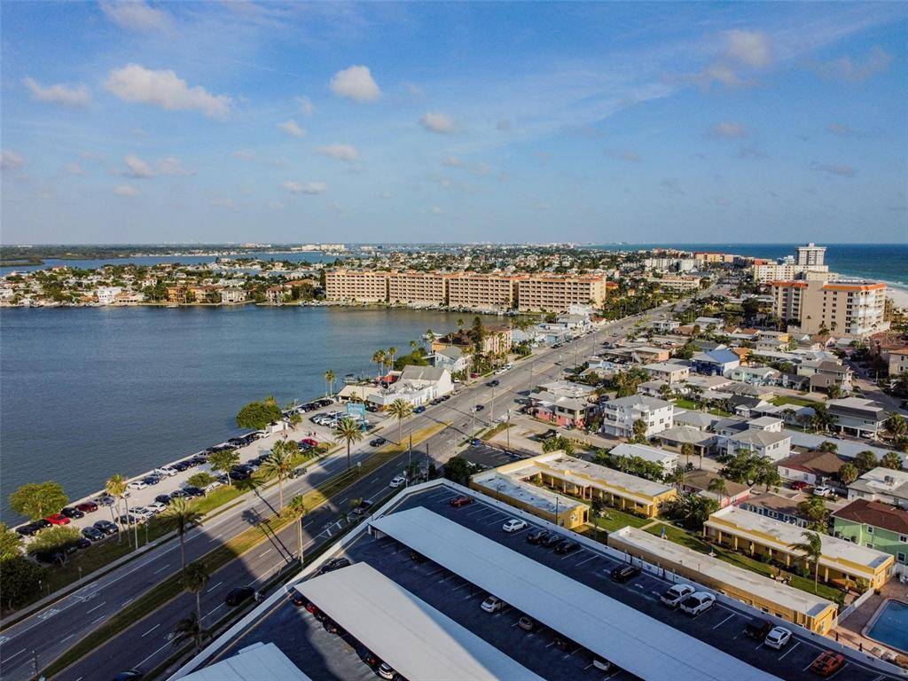 Redington Shores, FL 33708,17920 GULF BLVD #2008