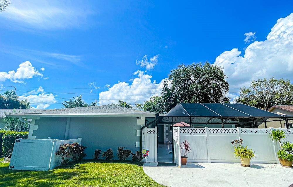 Clearwater, FL 33763,2363 PINELAND LN