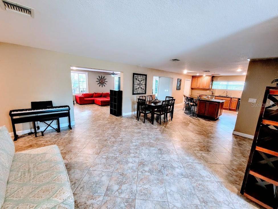 Seminole, FL 33772,11725 81ST PL