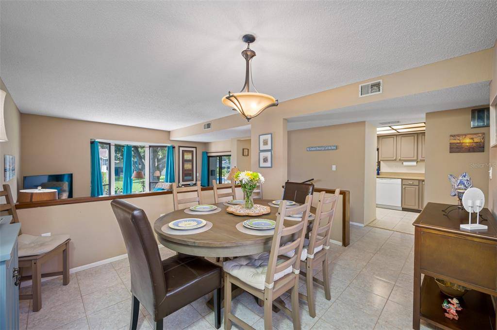 Palm Harbor, FL 34683,468 LAKEVIEW DR #21