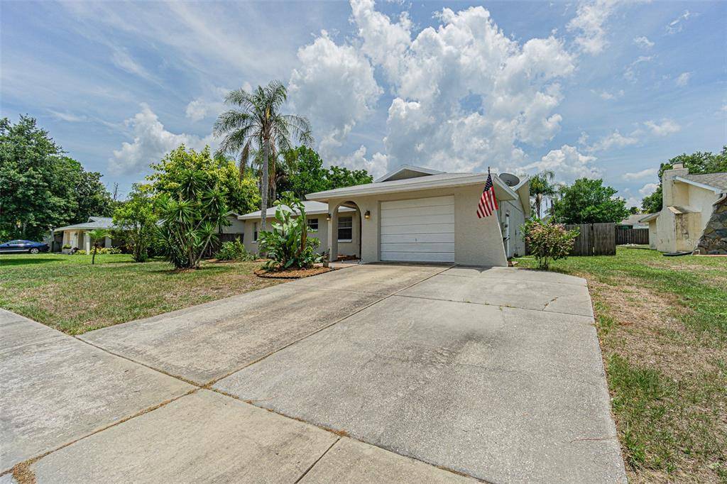 Tarpon Springs, FL 34689,1307 GULFVIEW WOODS LN