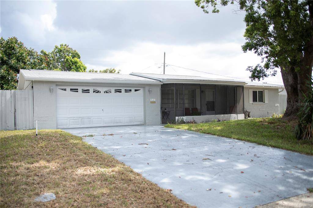 New Port Richey, FL 34652,5121 DOVE DR