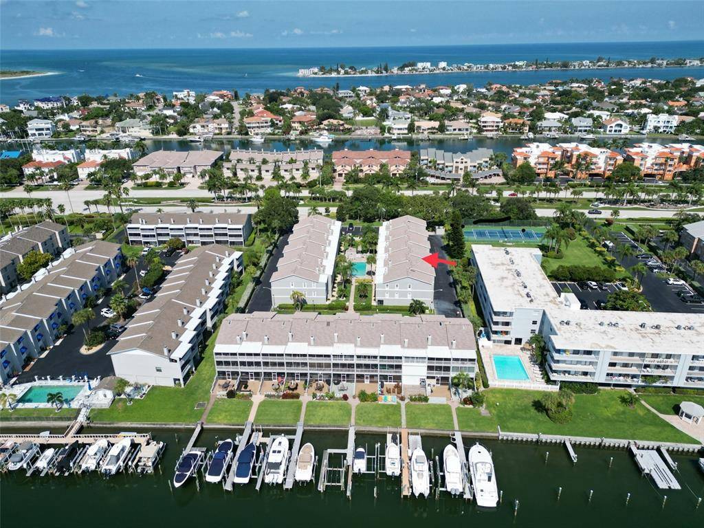 Tierra Verde, FL 33715,737 PINELLAS BAYWAY S #303