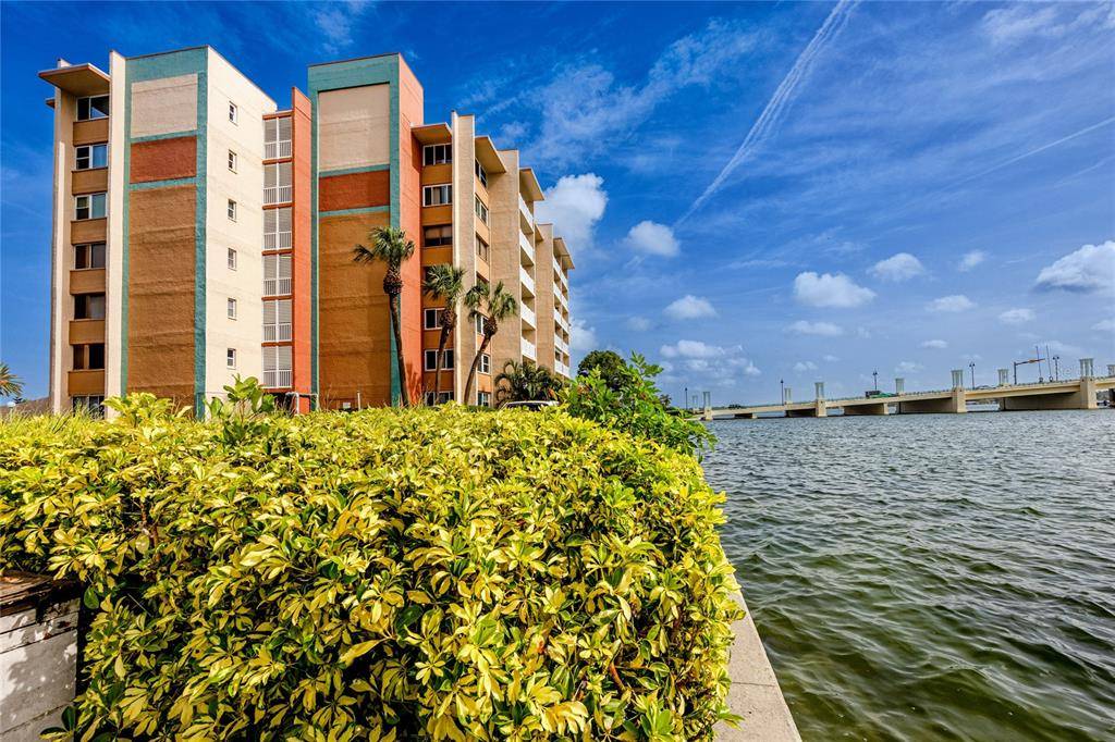 Treasure Island, FL 33706,500 TREASURE ISLAND CSWY #704