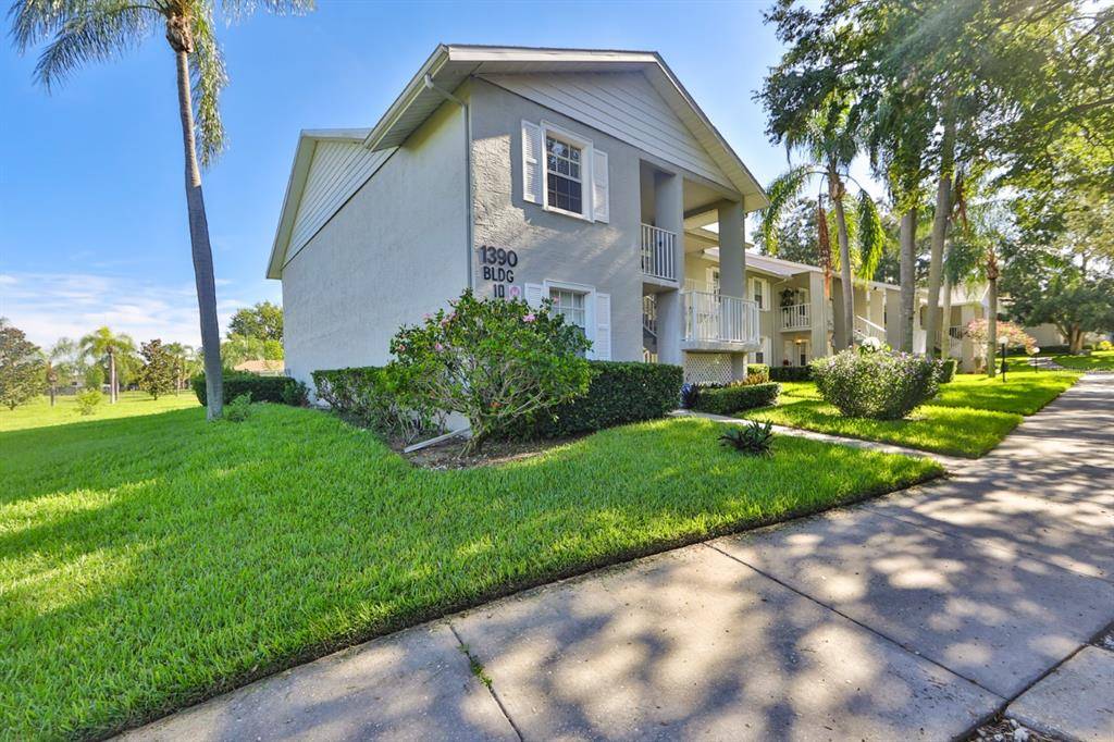 Dunedin, FL 34698,1390 OAK HILL DR #201