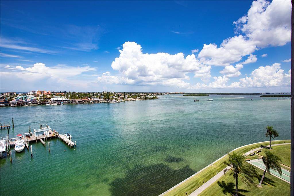 Treasure Island, FL 33706,1 KEY CAPRI #711W