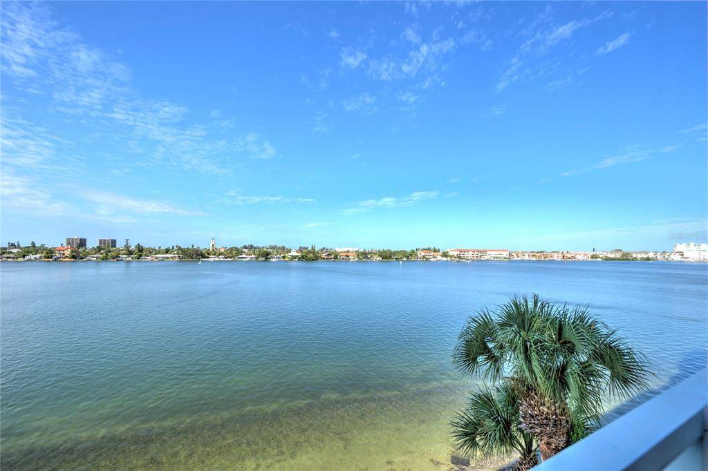 South Pasadena, FL 33707,7984 SAILBOAT KEY BLVD S #306