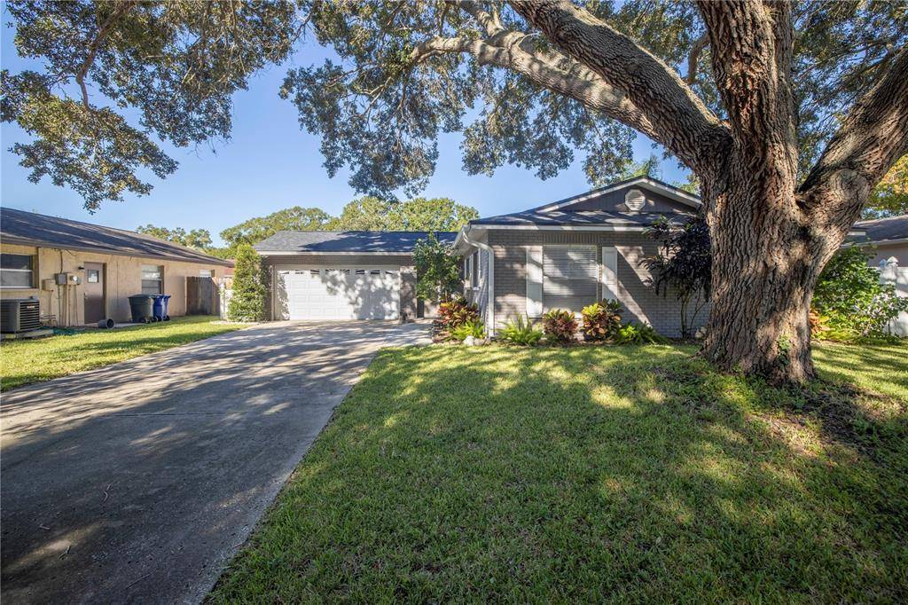 Dunedin, FL 34698,1590 DINNERBELL LN E