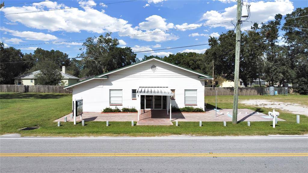 Lutz, FL 33548,311 W LUTZ LAKE FERN RD