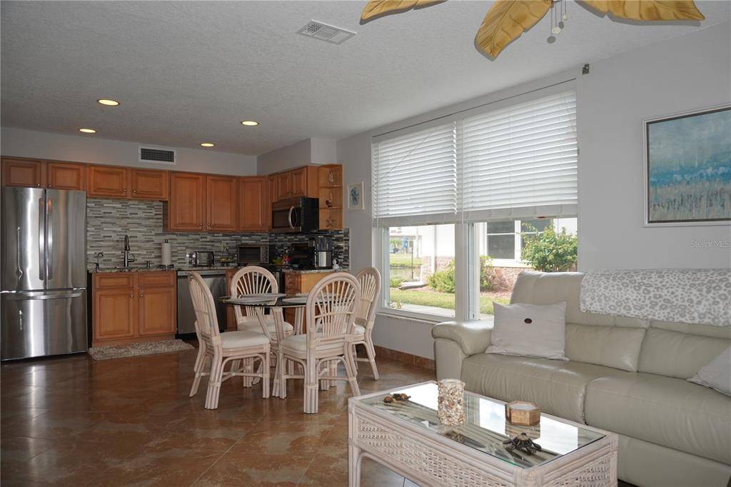 Holiday, FL 34691,4352 TAHITIAN GARDENS CIR #H