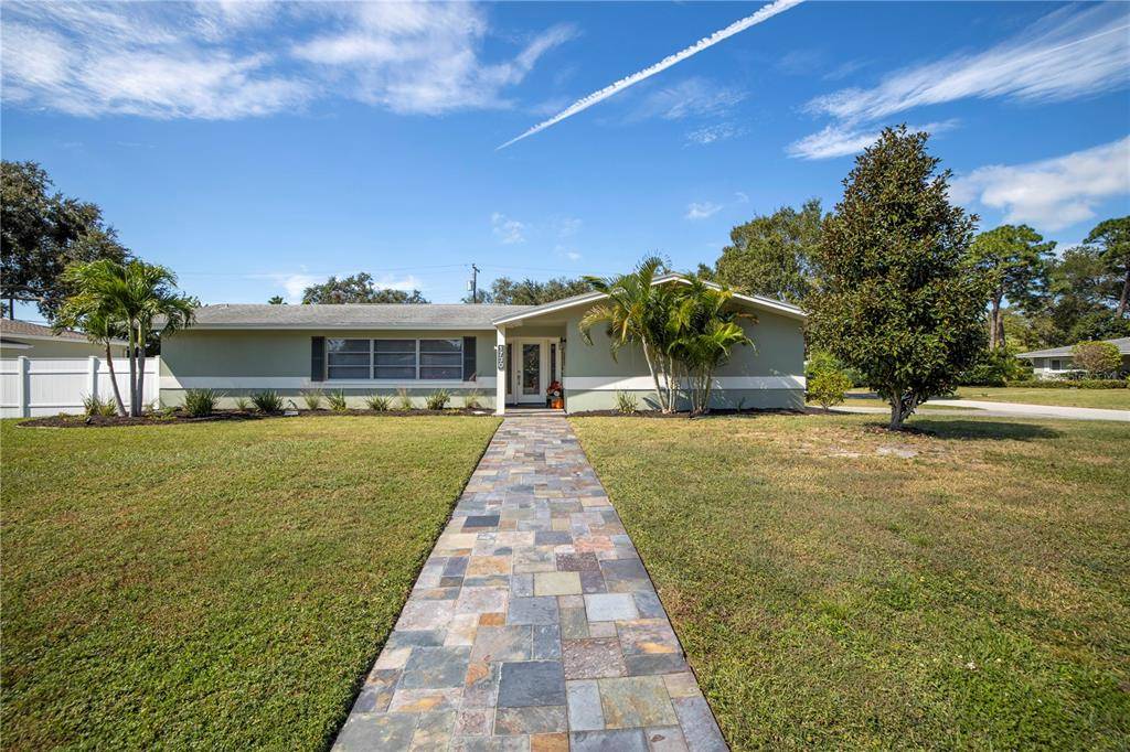 Belleair, FL 33756,1730 GOLF VIEW DR