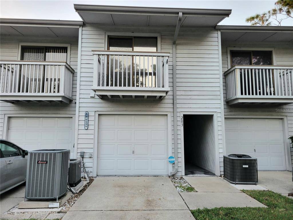 Pinellas Park, FL 33782,6494 92ND PL N #203