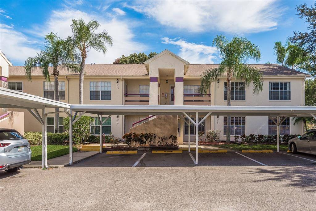 New Port Richey, FL 34653,7823 HARDWICK DR #227