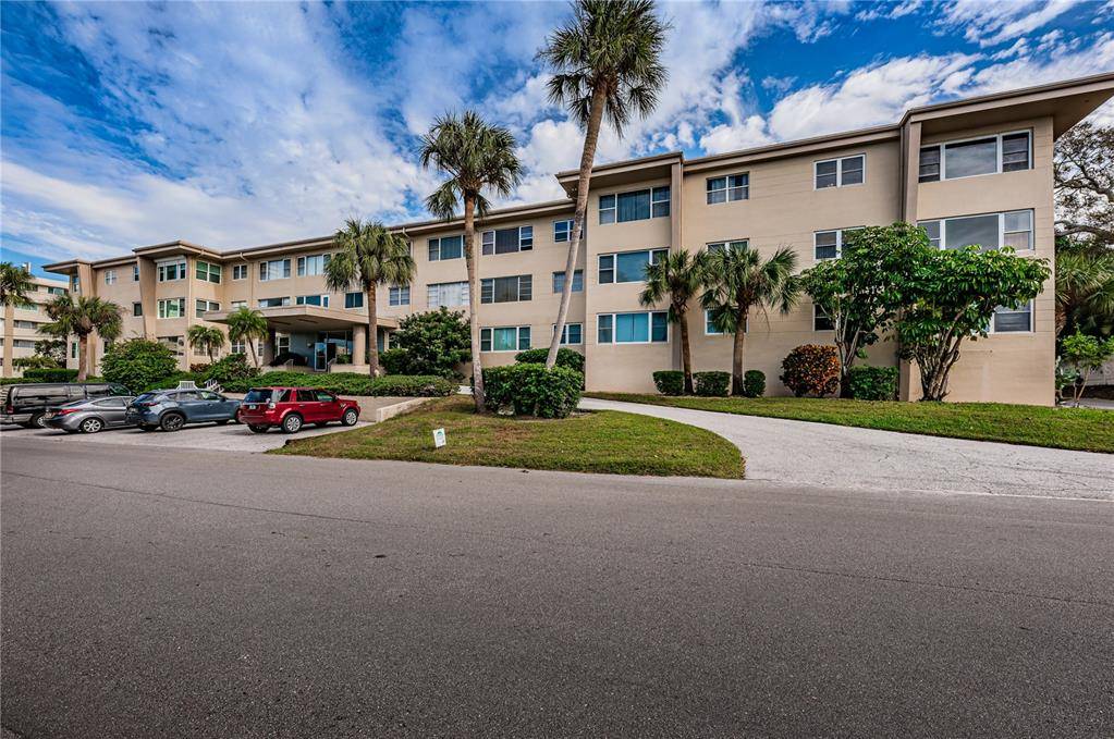 Belleair Bluffs, FL 33770,55 HARBOR VIEW LN #308