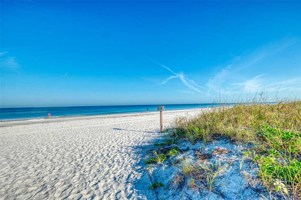 Indian Rocks Beach, FL 33785,1108 GULF BLVD #305