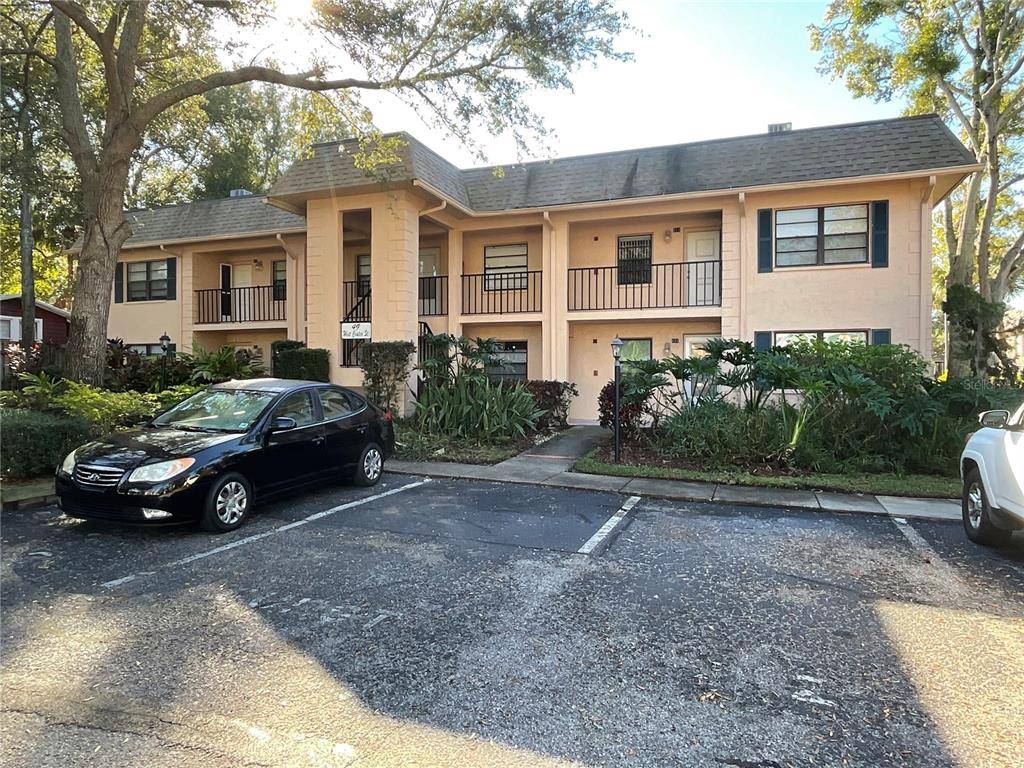 Tarpon Springs, FL 34689,49 W CENTER ST #212