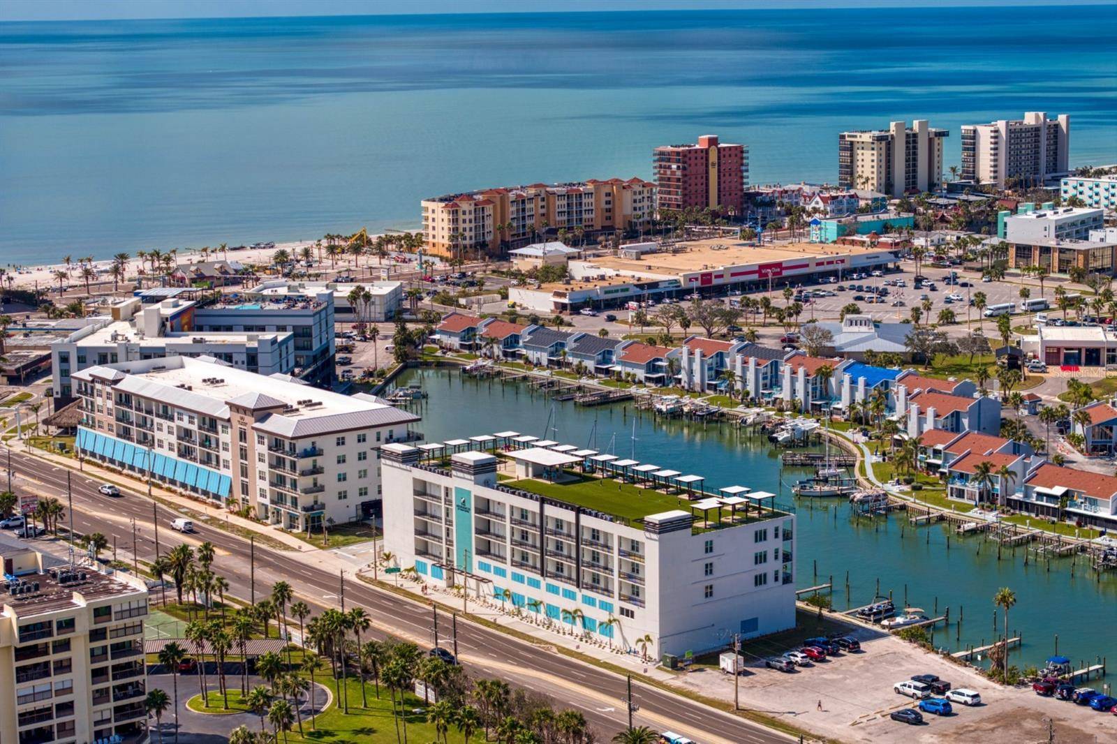 Madeira Beach, FL 33708,400 150TH AVE #302