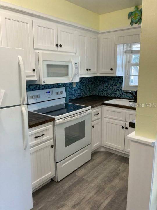 Largo, FL 33774,14531 WALSINGHAM RD #225