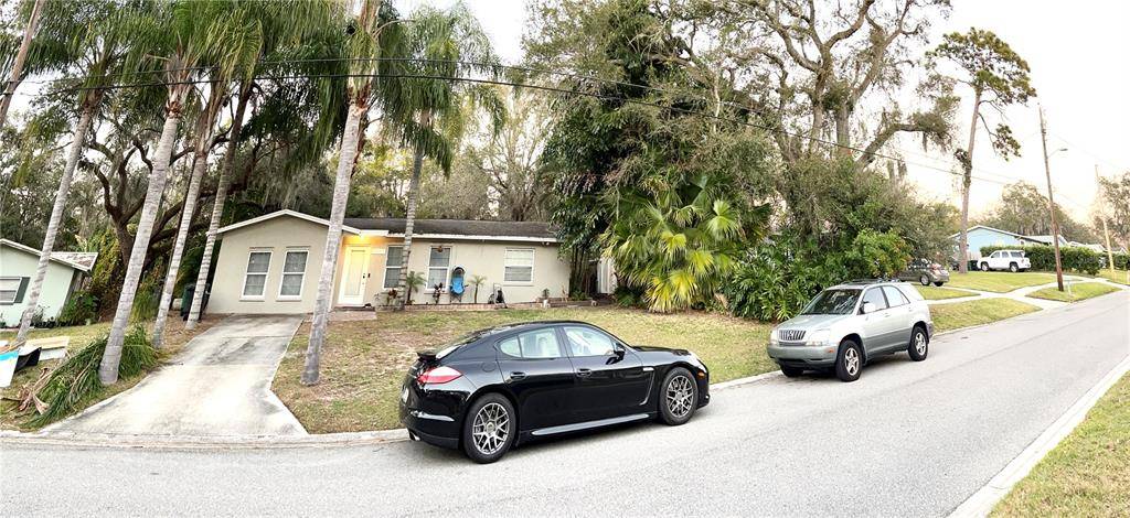 Safety Harbor, FL 34695,1433 OAK HAVEN DR