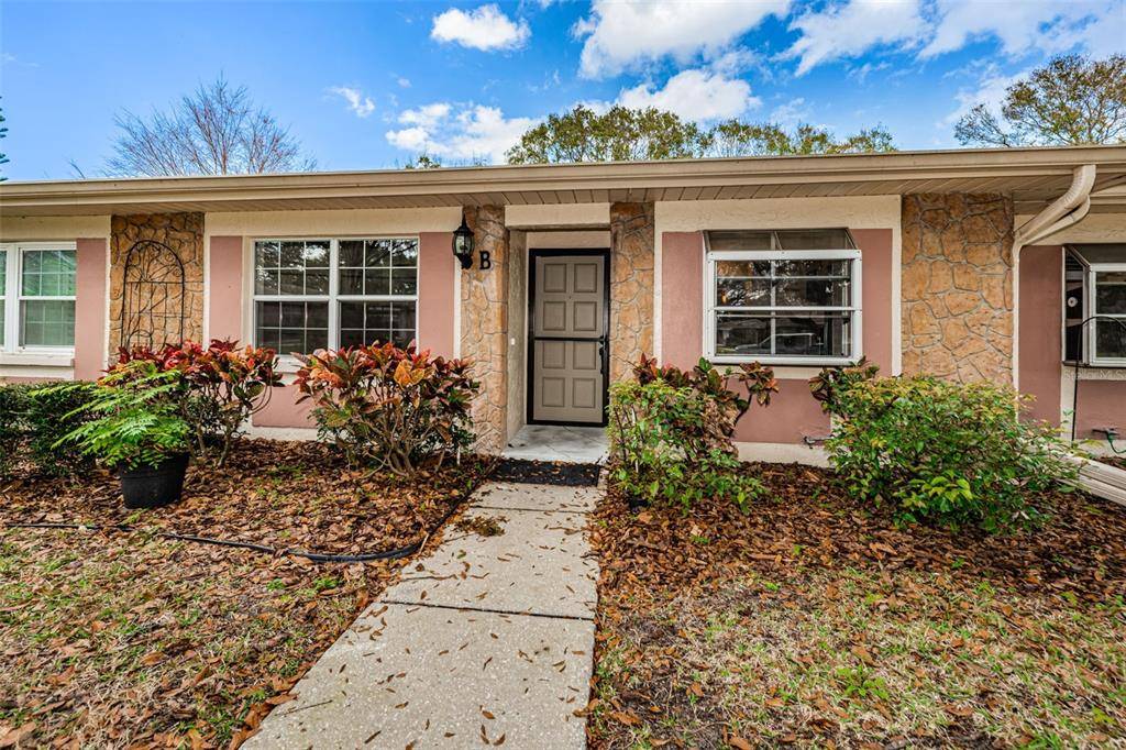 Palm Harbor, FL 34684,2290 LARK CIR W #B