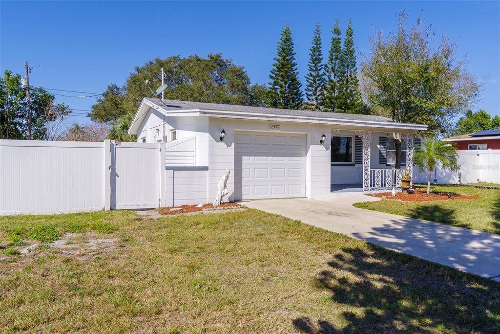 Seminole, FL 33778,10554 108 ST