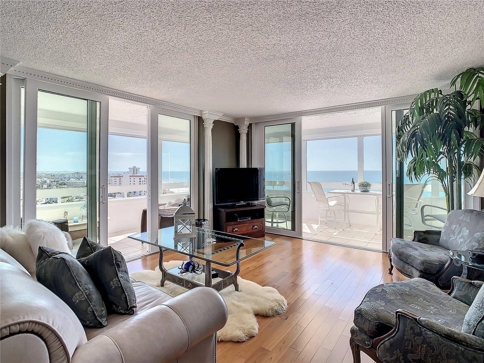 Redington Shores, FL 33708,17900 GULF BLVD #12A