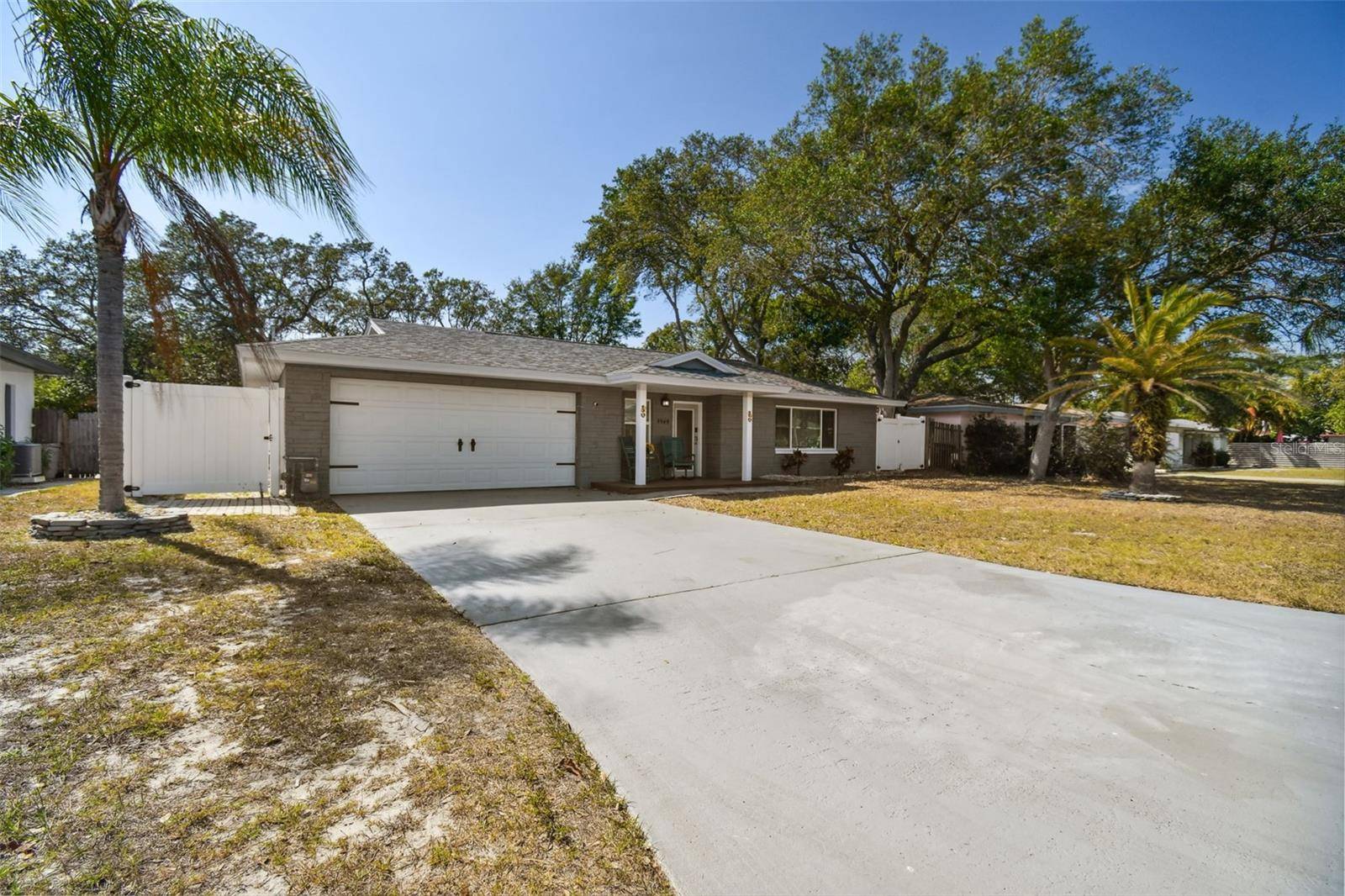 Dunedin, FL 34698,1540 SAN CHARLES DR