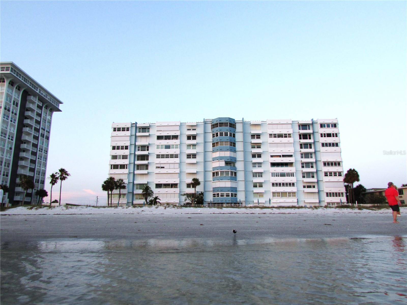 Redington Shores, FL 33708,17400 GULF BLVD #J6