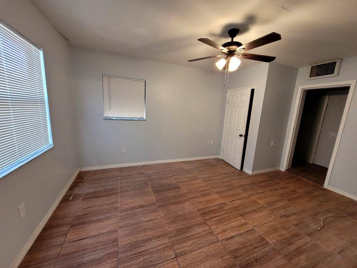 Pinellas Park, FL 33781,3500 BEECHWOOD TER N