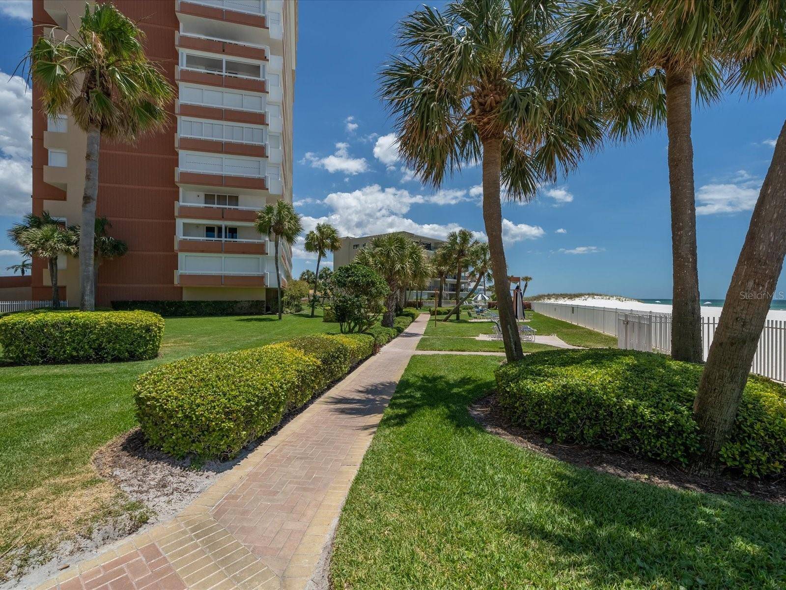 Redington Shores, FL 33708,17940 GULF BLVD #1B