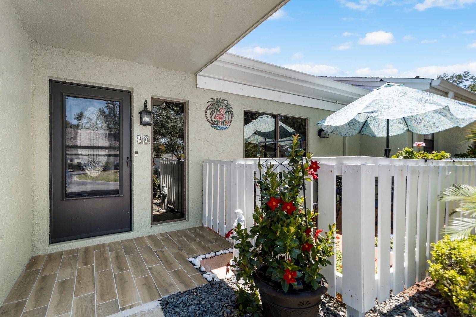 Oldsmar, FL 34677,90 CYPRESS PL