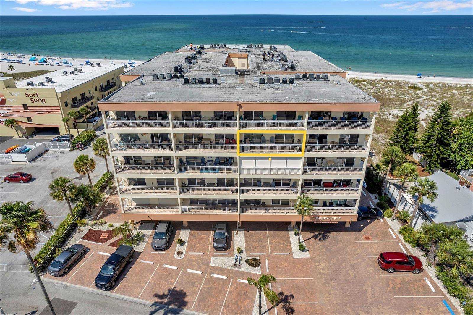 Madeira Beach, FL 33708,13000 GULF LN #402