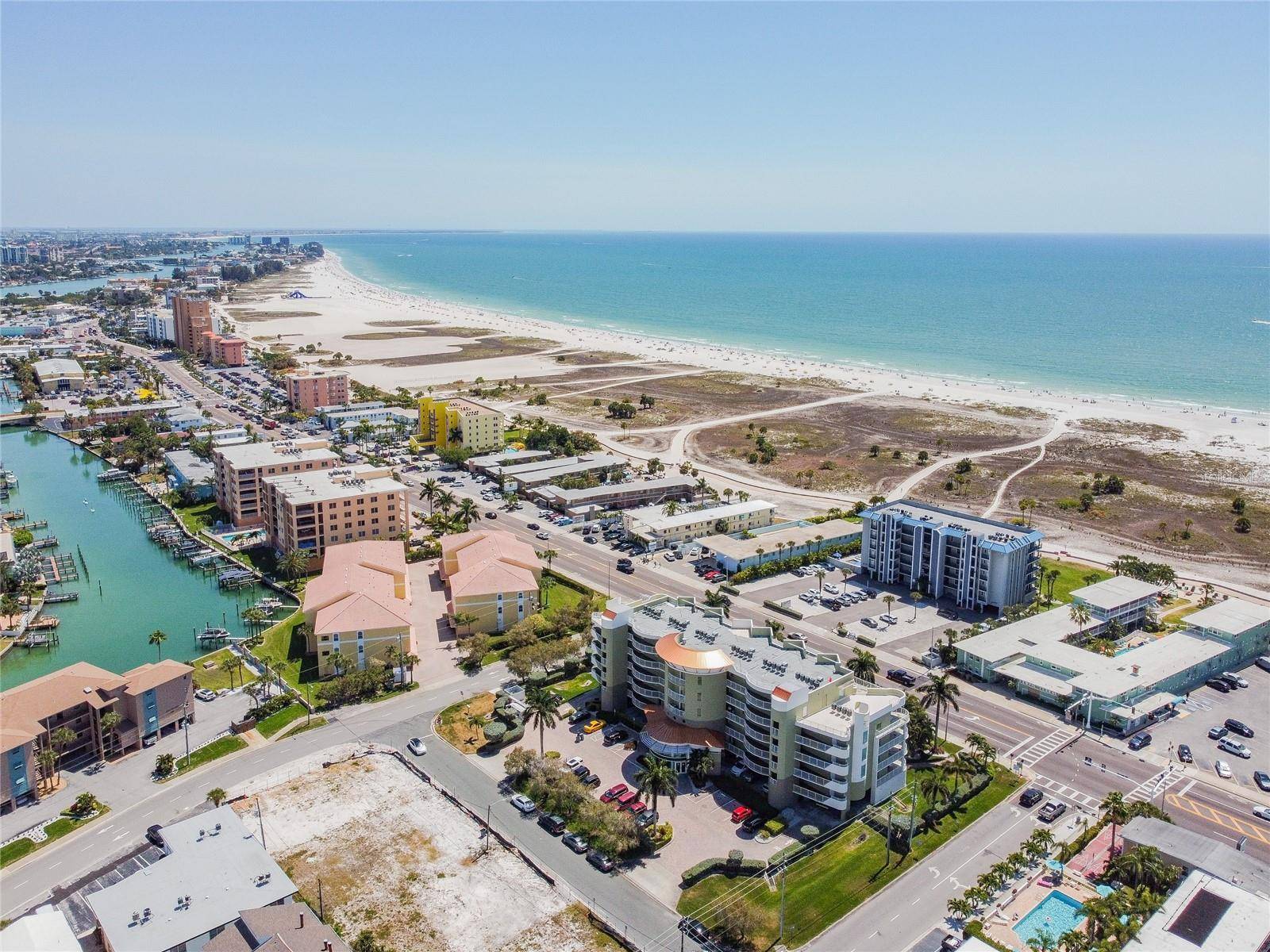 Treasure Island, FL 33706,11605 GULF BLVD #601