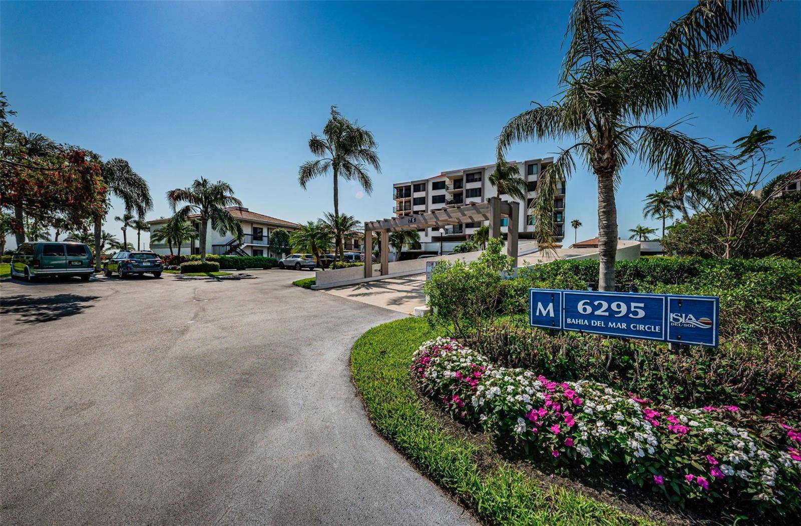 St Petersburg, FL 33715,6295 BAHIA DEL MAR CIR #405