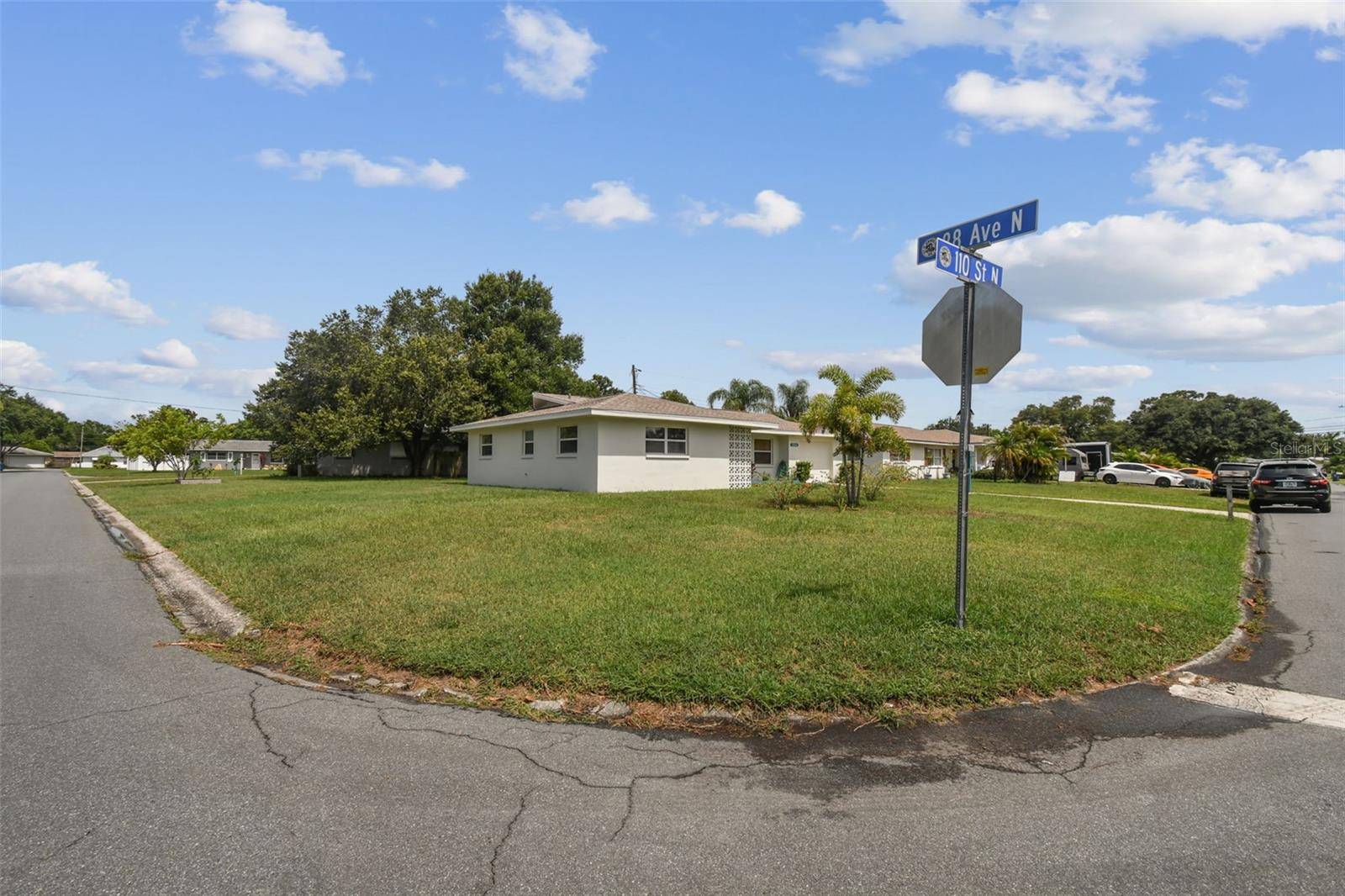 Seminole, FL 33772,8804 110TH ST