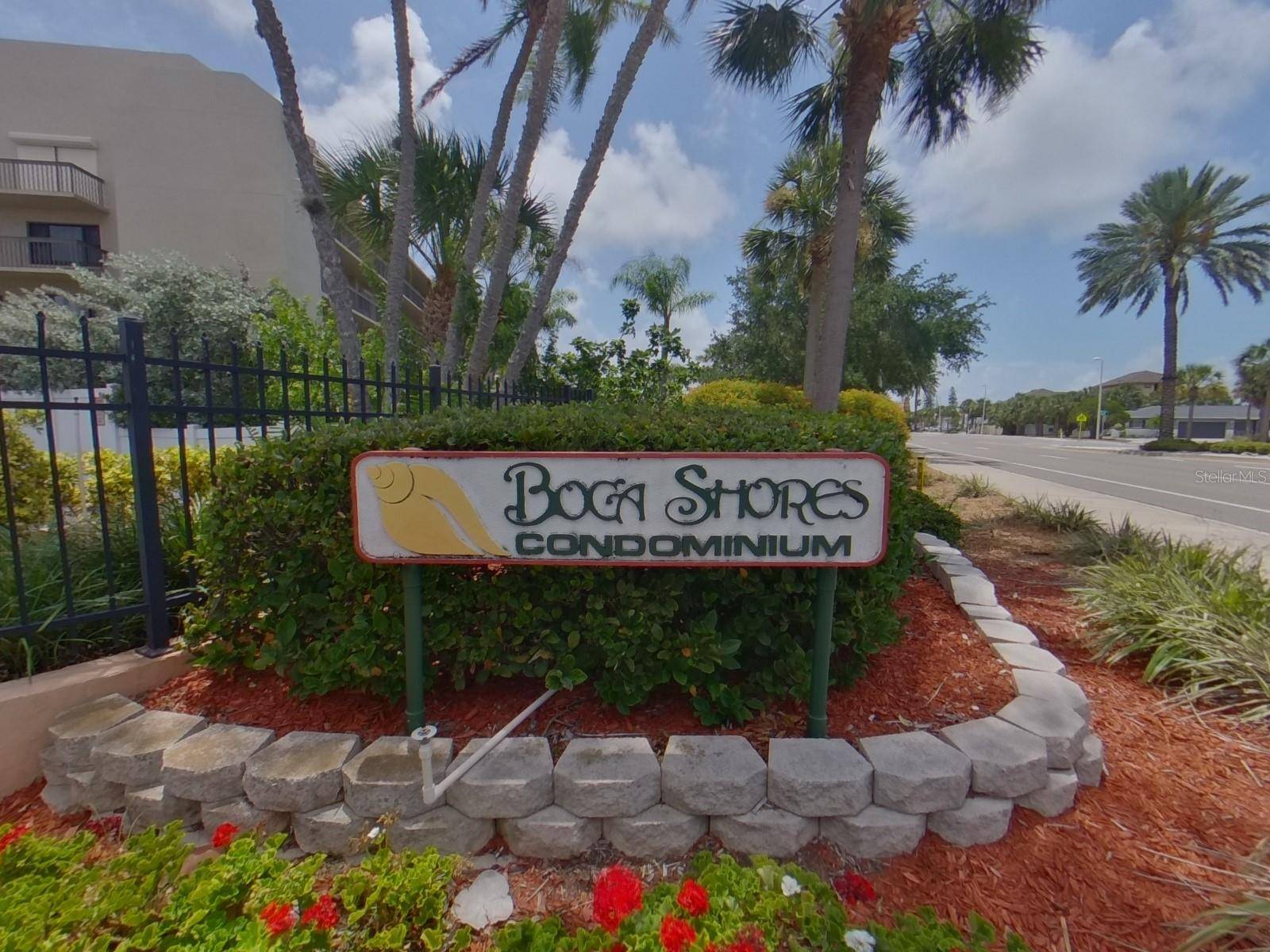 St Pete Beach, FL 33706,8911 BLIND PASS RD #118