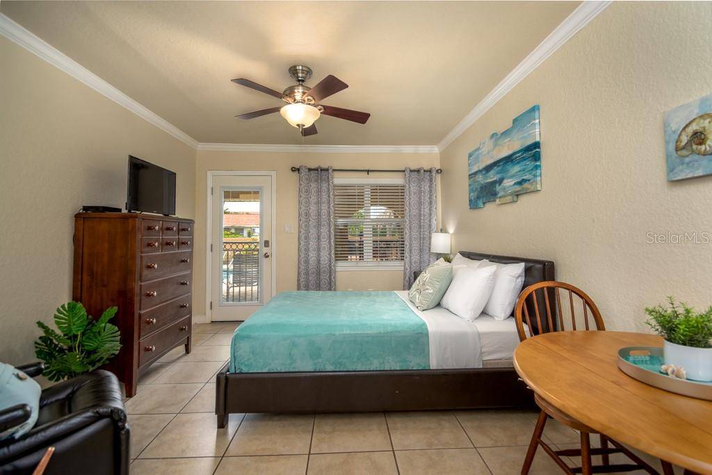 Redington Shores, FL 33708,17505 GULF BLVD #9