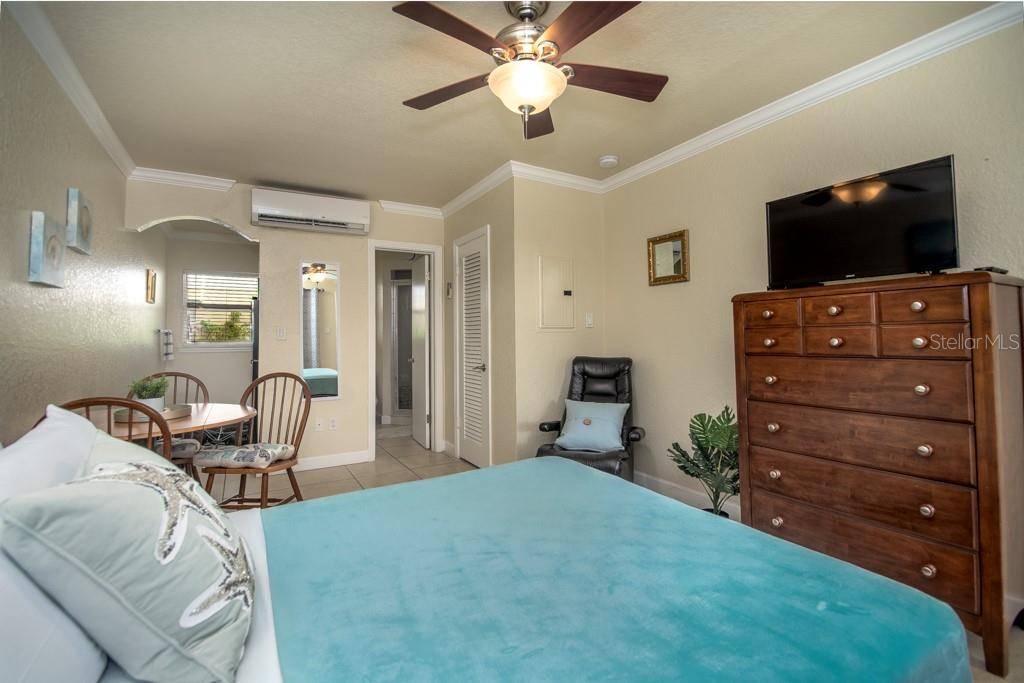 Redington Shores, FL 33708,17505 GULF BLVD #9