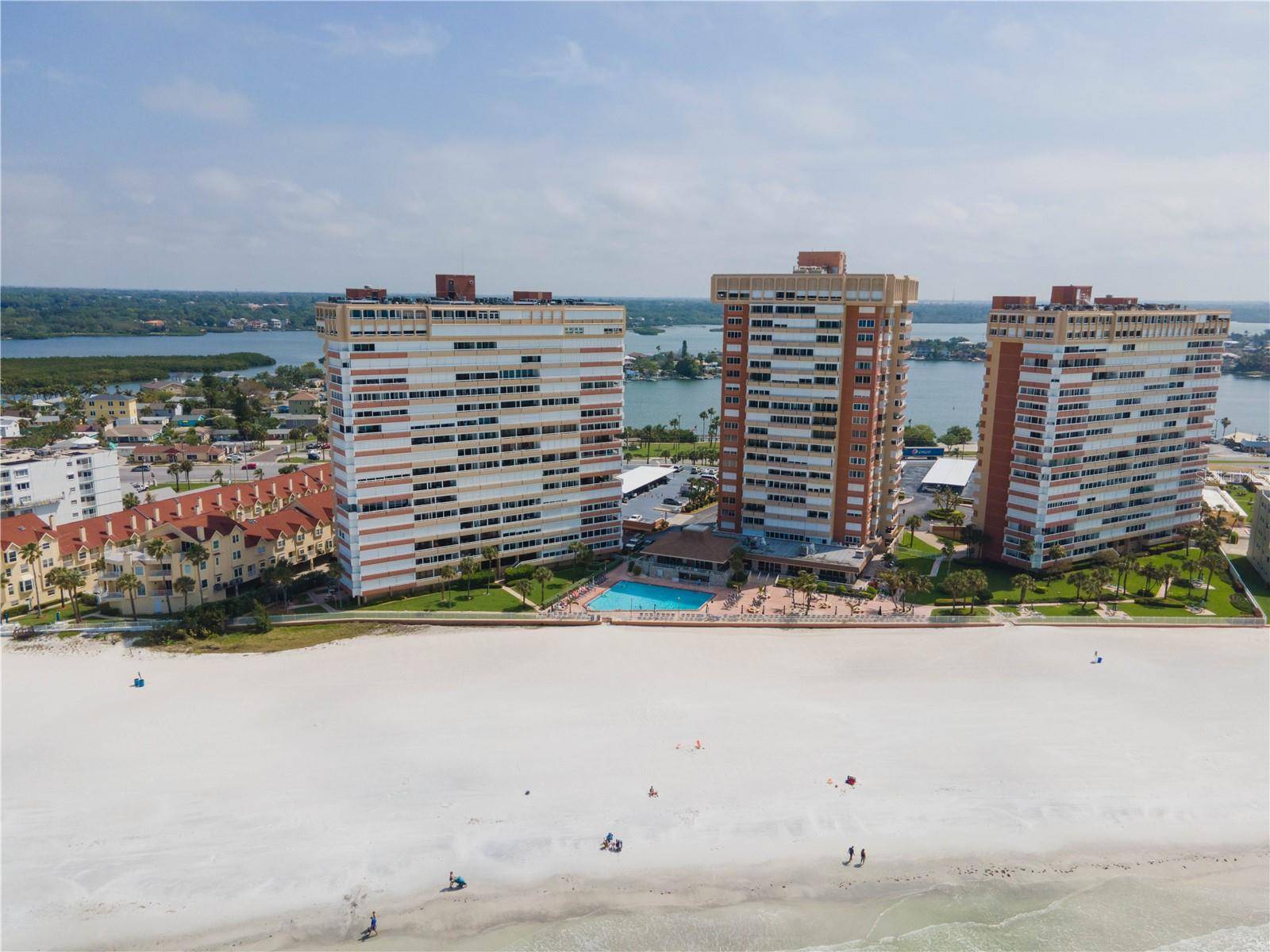 Redington Shores, FL 33708,17900 GULF BLVD #14B