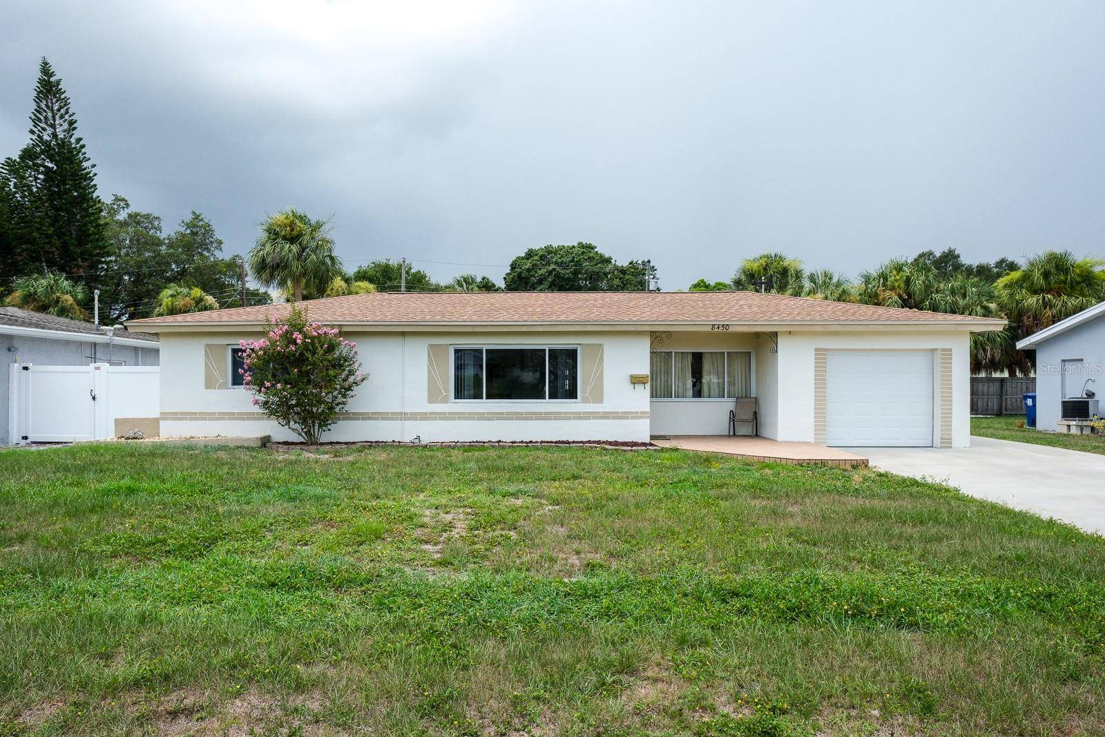 St Petersburg, FL 33702,8450 8TH ST N