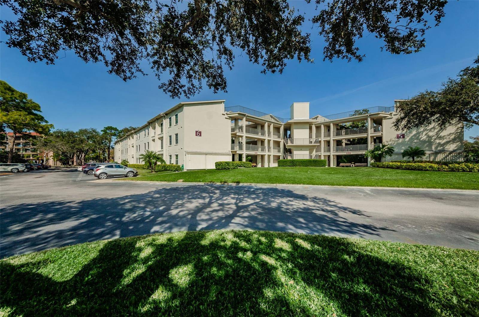 Dunedin, FL 34698,2700 BAYSHORE BLVD #6208