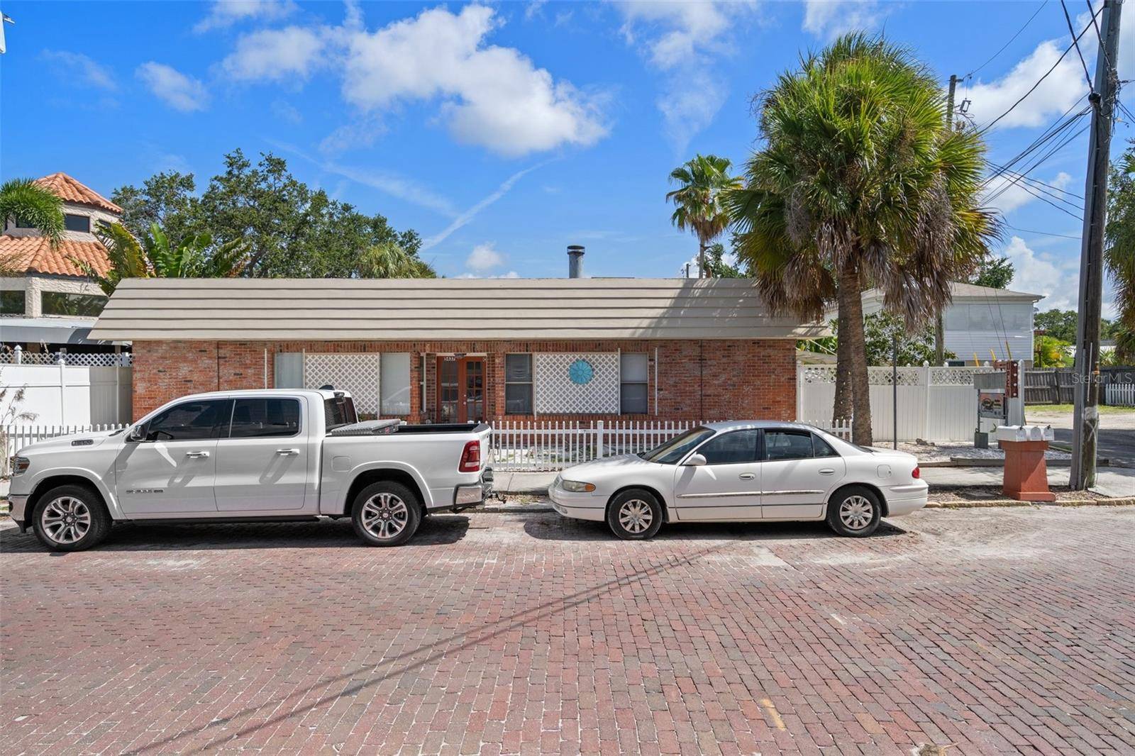 Gulfport, FL 33707,5437 29TH AVE S