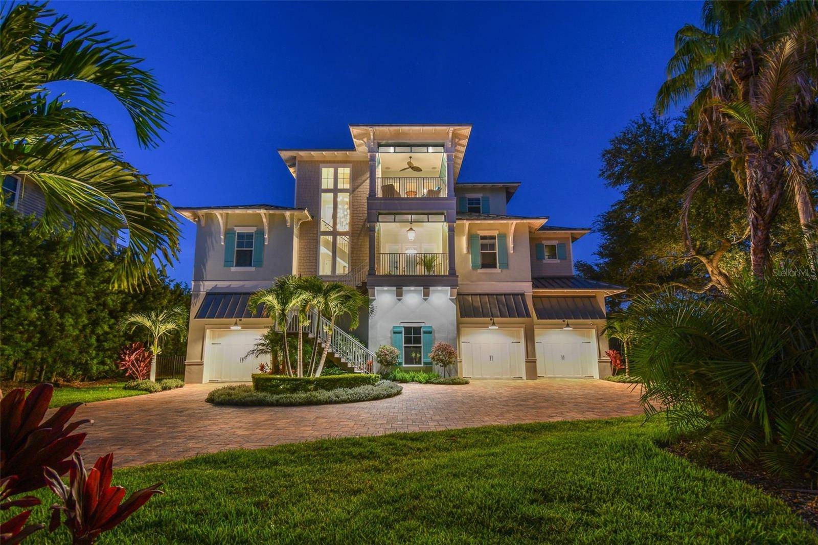 Crystal Beach, FL 34681,1087 POINT SEASIDE DR