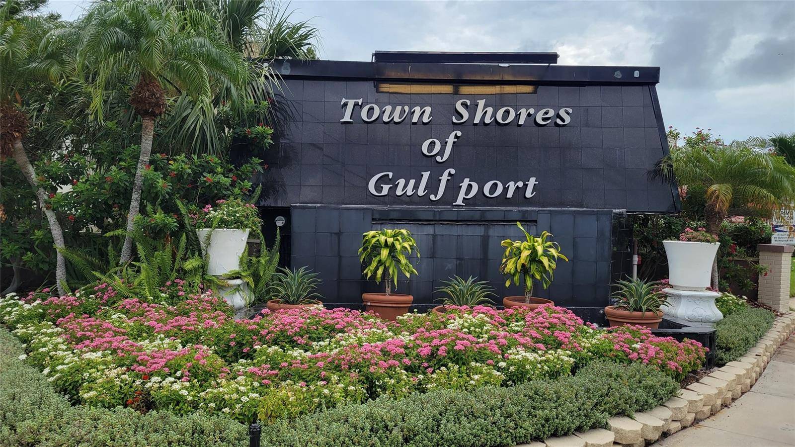 Gulfport, FL 33707,3128 S 59TH ST S #303