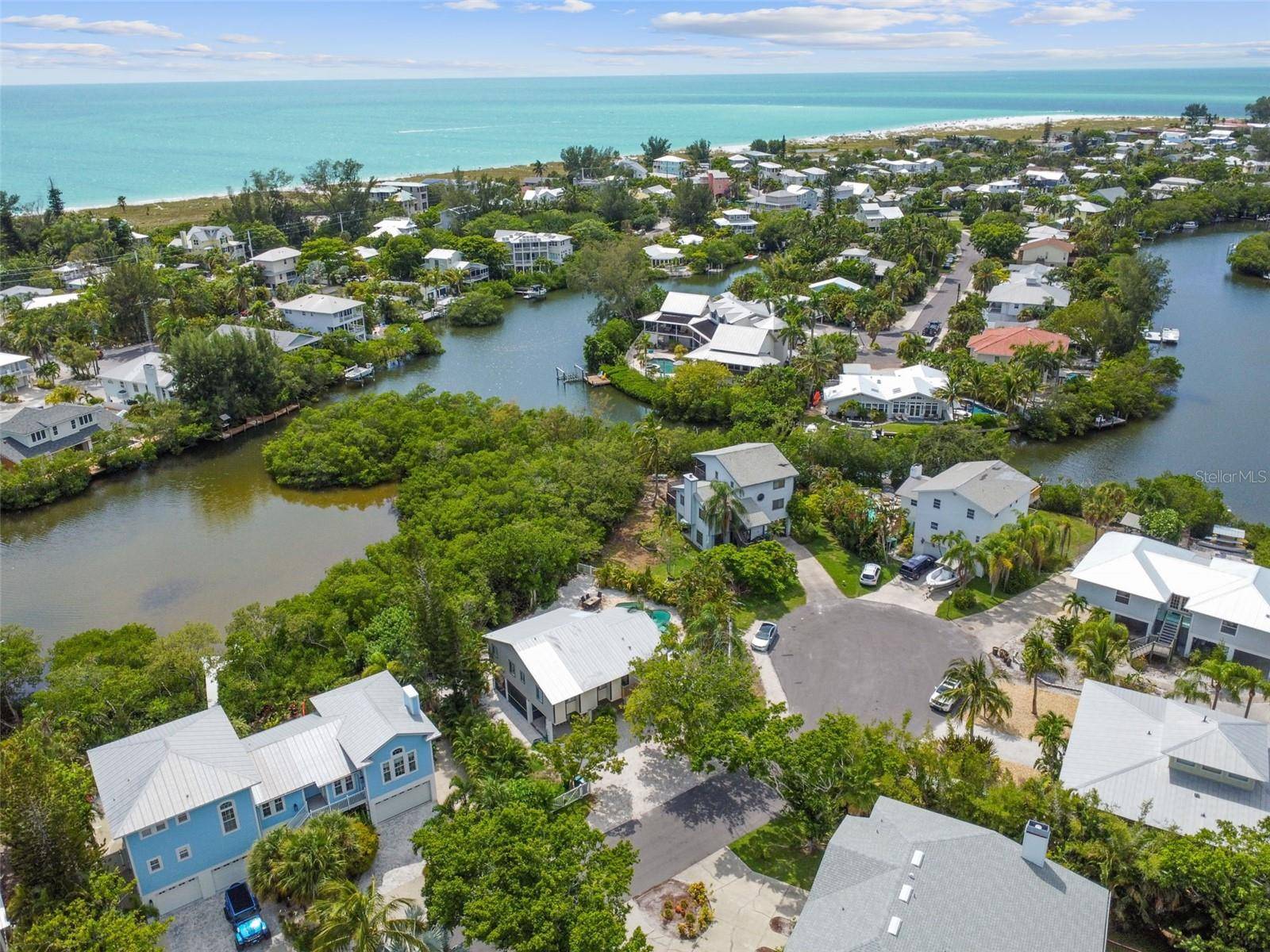 Anna Maria, FL 34216,131 HAMMOCK RD