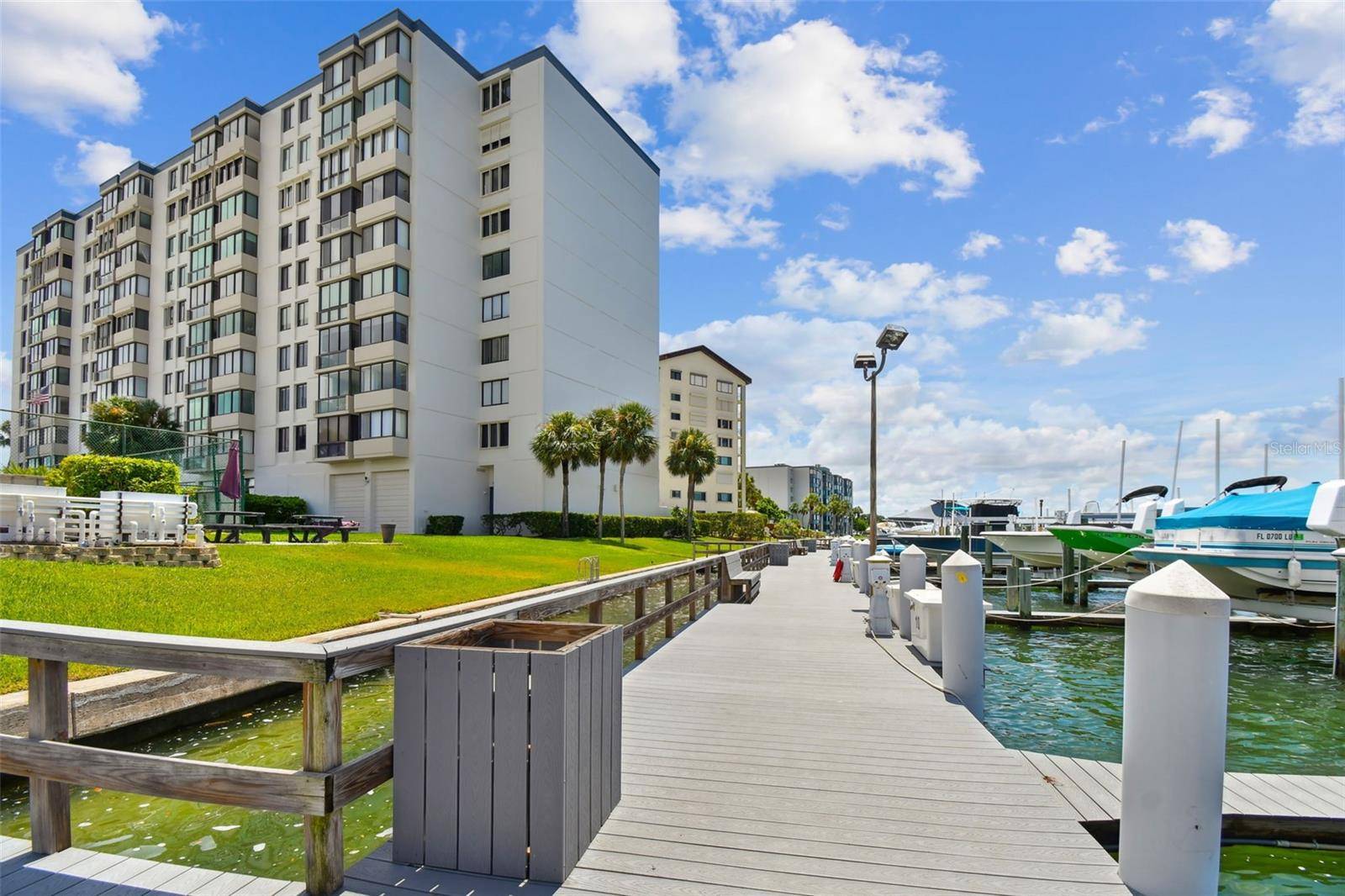 Clearwater Beach, FL 33767,660 ISLAND WAY #606