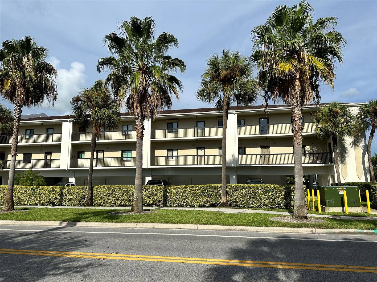 St Pete Beach, FL 33706,3111 PASS A GRILLE WAY #216